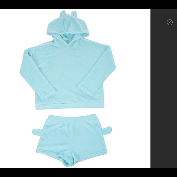 🎈HOST PICK 🎉12/26 BN Baby Blue Shorts Sweatsuit - Picture 2 of 4